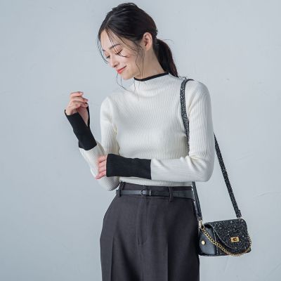 【ＷＥＢ＆一部店舗限定】袖配色モックネックニット