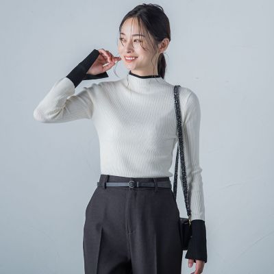 【ＷＥＢ＆一部店舗限定】袖配色モックネックニット