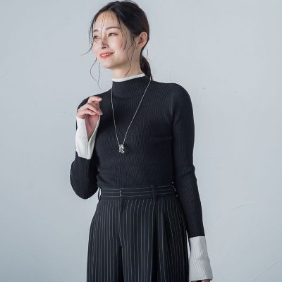 【ＷＥＢ＆一部店舗限定】袖配色モックネックニット