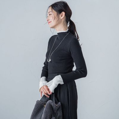 【ＷＥＢ＆一部店舗限定】袖配色モックネックニット