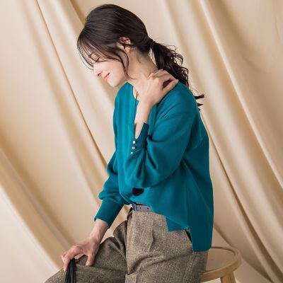 ＜LAUTREAMONT (Women)＞袖ボタンクルーネックニット　≪手洗い可能≫