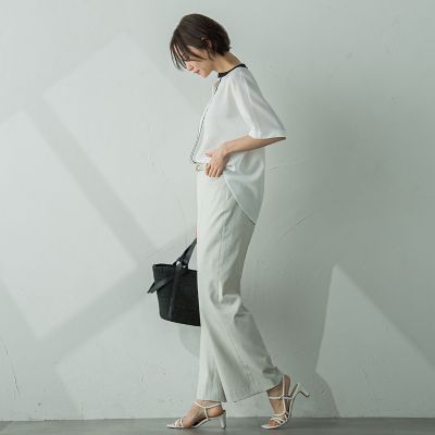 ストレッチツイルキーネックブラウス