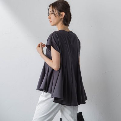 【ＷＥＢ＆一部店舗限定】ライトタンブラーペプラムブラウス≪洗濯機で洗える≫