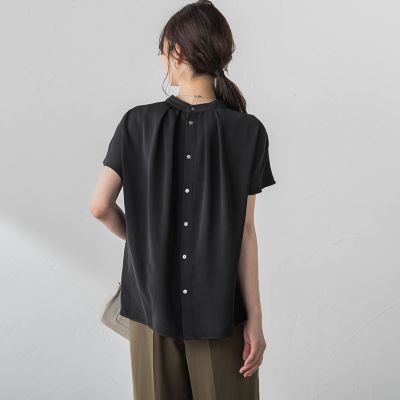 【ＷＥＢ限定】リラックス×きれいサテン半袖ブラウス≪接触冷感／洗える≫