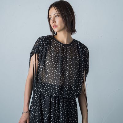楊柳ドットプリントブラウス≪洗濯機で洗える≫