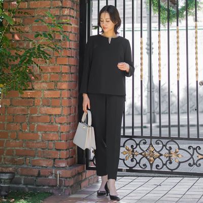 トリクシオンキーネックブラウス≪洗濯機で洗える≫