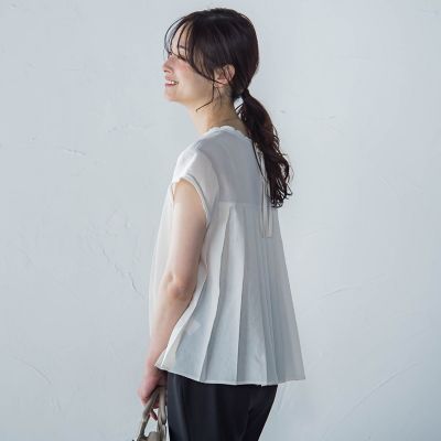 【一部店舗限定販売】フロントタックフレンチブラウス≪手洗い可能≫
