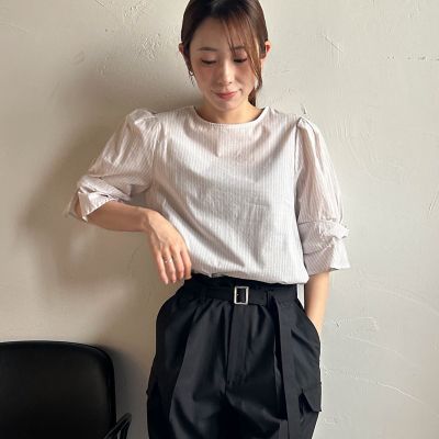 【ＷＥＢ限定】ラメストライプ袖タックブラウス　≪手洗い可能≫