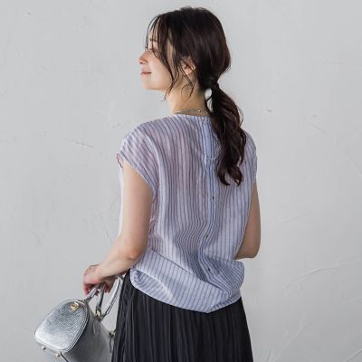 【ＷＥＢ限定】シアードビーストライプタックブラウス　≪手洗い可能≫