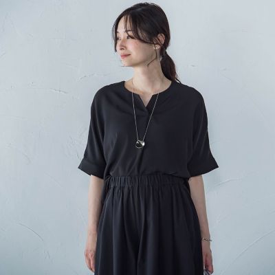 【SALE】LAUTREAMONT (Women)/ロートレアモン サテンフィールキーネックブラウス&#8810;セットアップ対応/洗濯機で洗える&#8811; 04ブラック トップス【三越伊勢丹/公式】