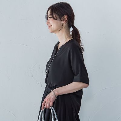 WEB限定】サテンフィールキーネックブラウス≪セットアップ
