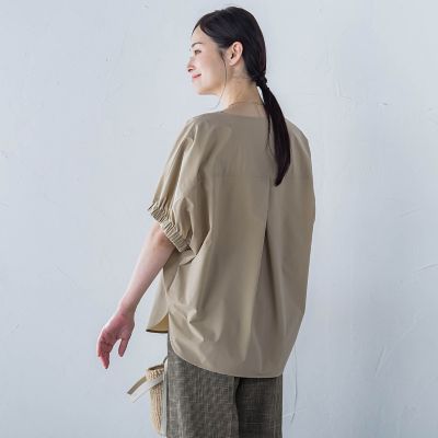 【晴れ軽】撥水ＵＶキーネックブラウス≪ＵＶ／接触冷感／撥水性／洗濯機で洗える≫