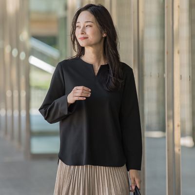 ＜LAUTREAMONT (Women)＞両面起毛キーネックブラウス