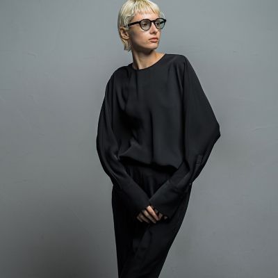 ESSEN.LAUTREAMONT - 新品タグ付き ショルダータック