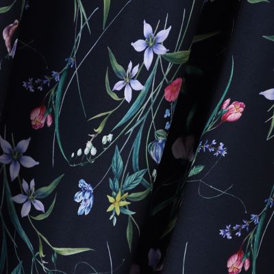 ウィンターフラワープリントワンピース | LAUTREAMONT DE CLASSE