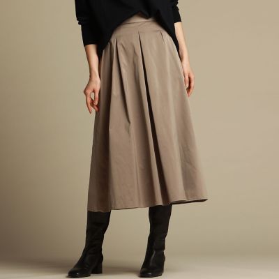 ＜LAUTREAMONT DE CLASSE（Women）＞Ａラインタフタスカート