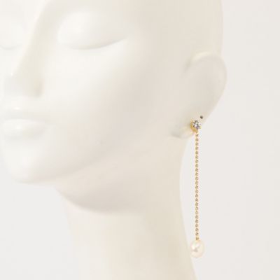 Ｌｉｚｚｉｅ　Ｆｏｒｔｕｎａｔｏ　ラインストーンチェーンピアス
