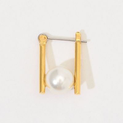 【別注】ｊａｎｕｋａ×ＴＯＭＯＲＲＯＷＬＡＮＤ　パールコンビピアス