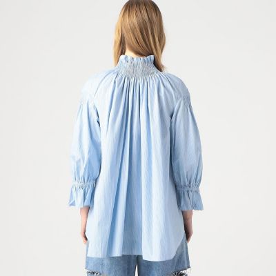 ＴＥＩＪＡ　シルクフリルネックブラウス