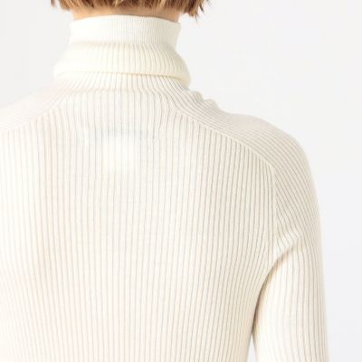 ＵＮＩＯＮ　ＬＡＵＮＣＨ　ハイネックリブタートルニット