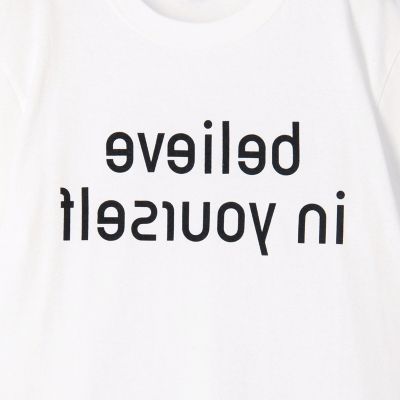 ＴＡＮＧ　ＴＡＮＧ　ＭＩＲＲＯＲ　ＢＥＬＩＥＶＥ　Ｔシャツ