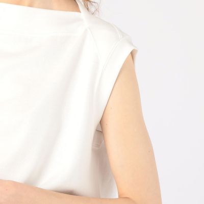 ＵＮＩＯＮ　ＬＡＵＮＣＨ　ボートネックノースリーブトップス