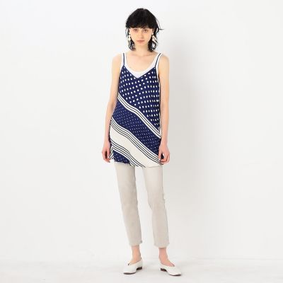 【別注】ｕｐｐｅｒ　ｈｉｇｈｔｓ　ＴＨＥ　ＳＥＲＥＮＡ　スリムストレートパンツ