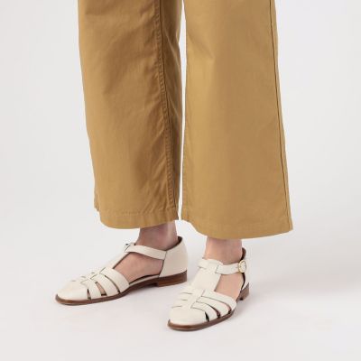 【別注】ＵＰＰＥＲ　ＨＩＧＨＴＳ　チノパンツ