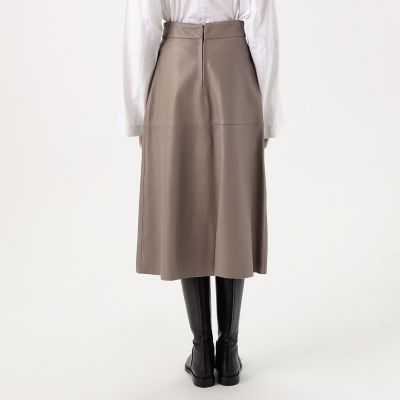 【別注】ＣＩＮＱＵＡＮＴＡ　ナッパレザースカート