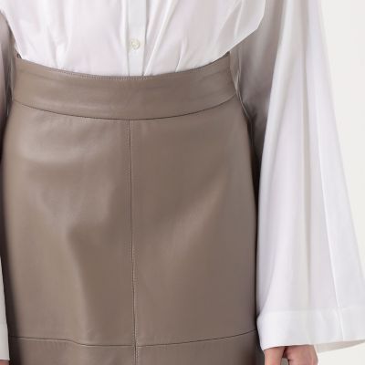 【別注】ＣＩＮＱＵＡＮＴＡ　ナッパレザースカート