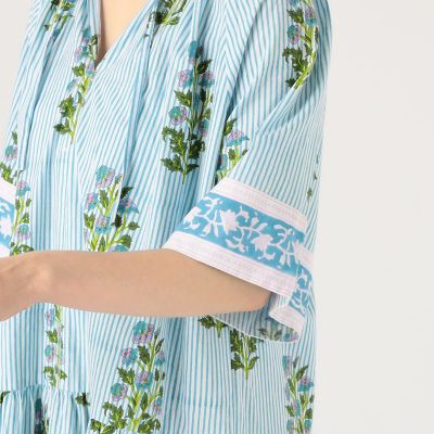美品✦Issa London　イッサロンドン　ゼブラ柄　ノースリーブワンピース Issa London（イッサロンドン）の「ISSA ワンピース（ワンピース