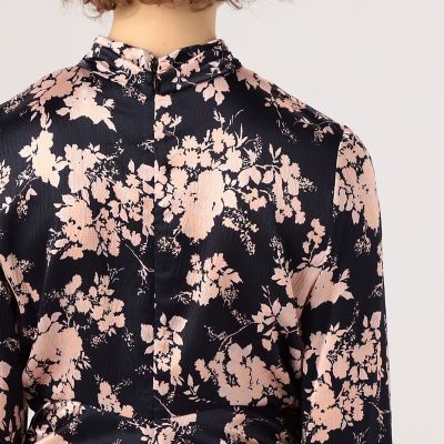 ＮＯ．６　ＷＡＹＮＥ　ＤＲＥＳＳ　シルク　フラワープリントドレス