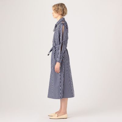 Ｅｖｉ　Ｇｒｉｎｔｅｌａ　Ｋａｏｒｉ　シャツワンピース
