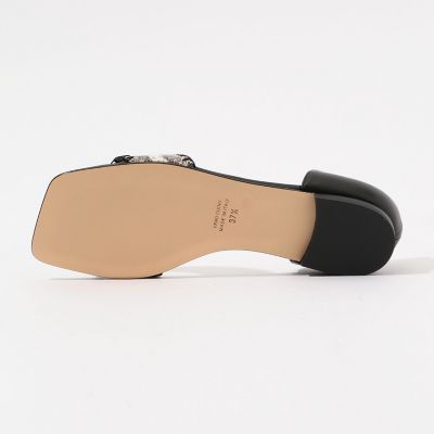 トゥモローランド別注　NEBULONIEスクエアステッチフラットサンダル セール】【別注】NEBULONIE×TOMORROWLAND スクエアトゥー