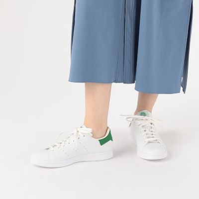 ａｄｉｄａｓ　Ｏｒｉｇｉｎａｌｓ　ＳＴＡＮ　ＳＭＩＴＨ　スニーカー