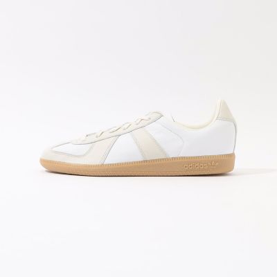 【別注】ａｄｉｄａｓ　ｏｒｉｇｉｎａｌｓ　ＢＷ　ＡＲＭＹ　ｆｏｒ　ＴＯＭＯＲＲＯＷＬＡＮＤ　スニーカー