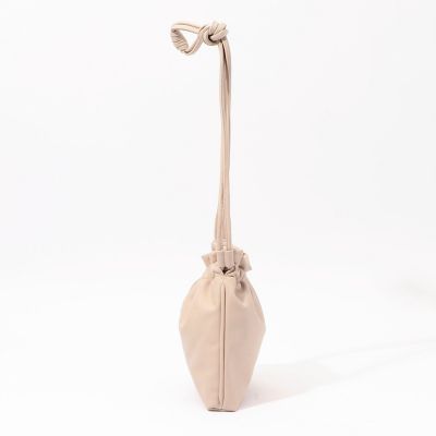 ＨＯＺＥＮ　ＣＩＮＣＨ　ショルダーバッグ