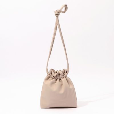 ＨＯＺＥＮ　ＣＩＮＣＨ　ショルダーバッグ