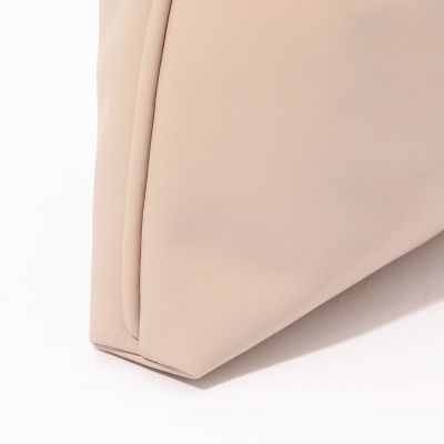 ＨＯＺＥＮ　ＣＩＮＣＨ　ショルダーバッグ