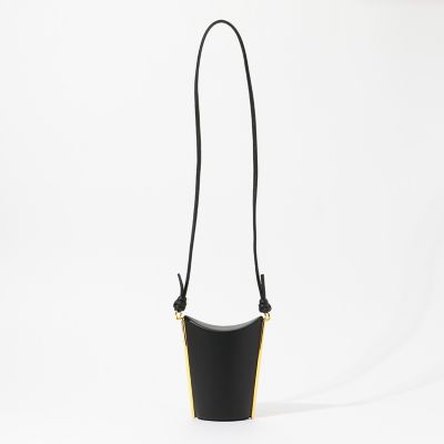 ＹＵＺＥＦＩ　ＰＩＴＴＡ　ショルダーバッグ