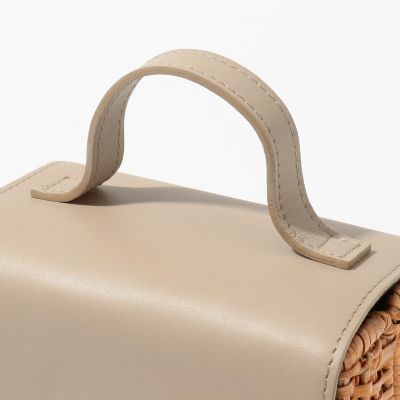 VIOLAd'ORO ラタン レザーフラップショルダーバッグ