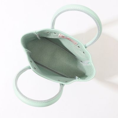 【別注】ＹＯＵＮＧ＆ＯＬＳＥＮ×ＴＯＭＯＲＲＯＷＬＡＮＤ　エンボスレザー　ナノトートバッグ