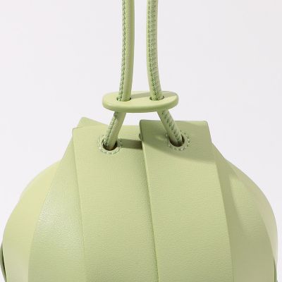 ＡＤＤ　ＣＵＬＵＭＮ　ＬＡＭＰ　ショルダーバッグ