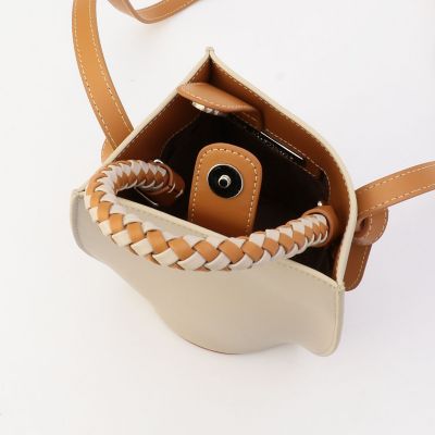 ｔｈｅ　ｄｉｌｅｔｔａｎｔｅ　ＴＲＩＮＩ　ＮＡＮＯ　ショルダーバッグ