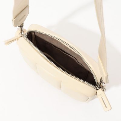 ＡＤＤ　ＣＵＬＵＭＮ　ＰＵＦＦ　ＣＲＯＳＳＢＯＤＹ　ショルダーバッグ