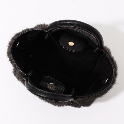 TOMORROWLAND フェイクファー トートバッグ | maison 新品未使用TOMORROWLAND フェイクファートートバッグ