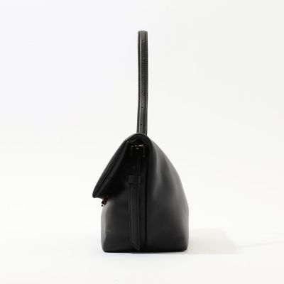 一部別注】PUNTI． GRAFT FLAP バッグ | maison