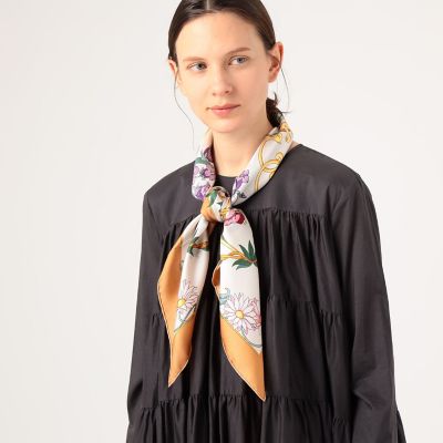 TOMORROWLAND シルク プリントスカーフ | maison