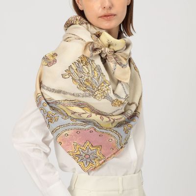 別注】MANIPURI TASSEL スカーフ | maison TOMORROWLAND