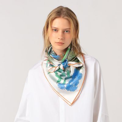 Atelier TOMORROWLAND LEAF シルクスカーフ